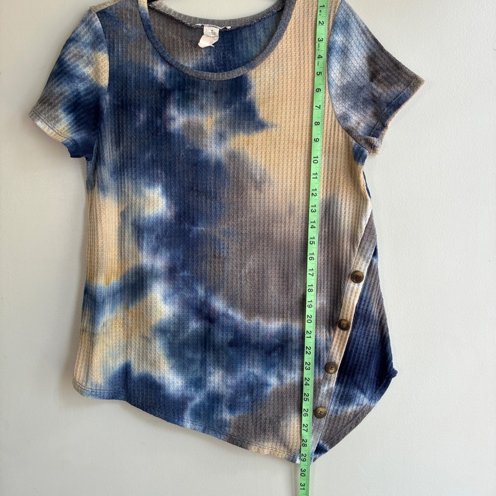 Nouvida Waffle Knit Top Women XL Blue Tie‎ Dye Asymmetrical Button Boho Tee - Picture 6 of 7